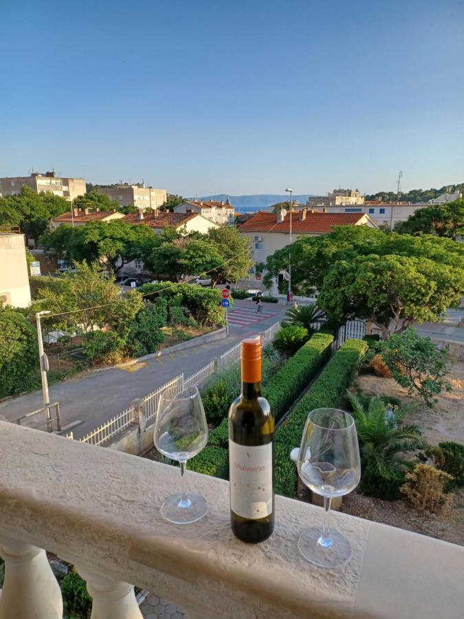 Apartments Emilija Makarska Eksteriør bilde