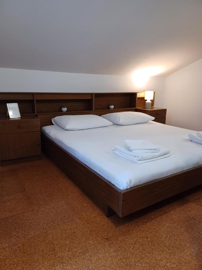 Apartments Emilija Makarska Eksteriør bilde