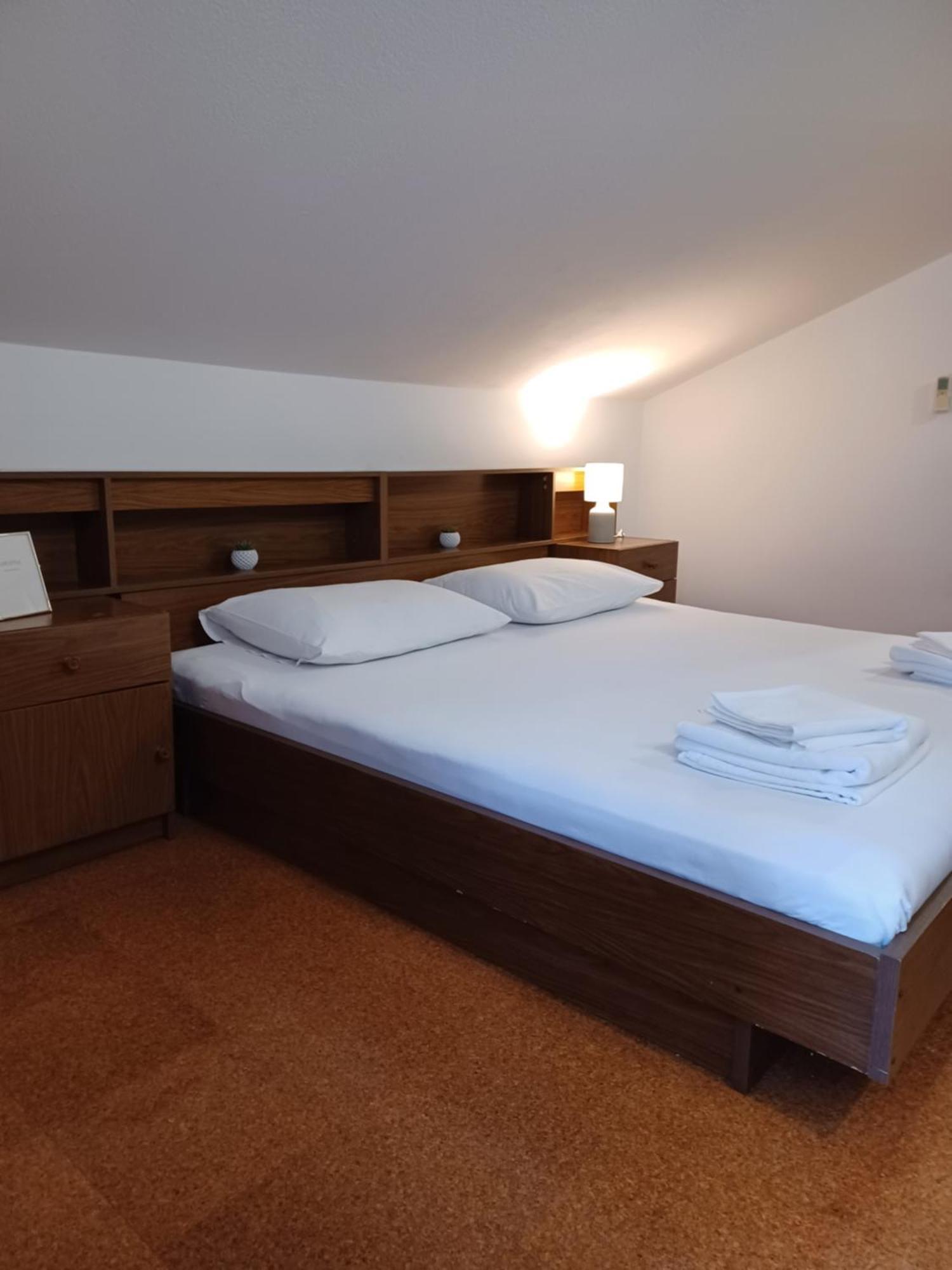 Apartments Emilija Makarska Eksteriør bilde