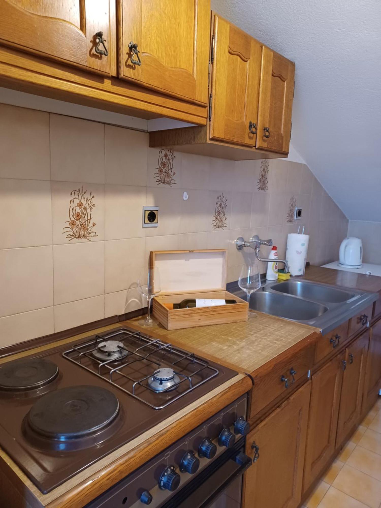 Apartments Emilija Makarska Eksteriør bilde