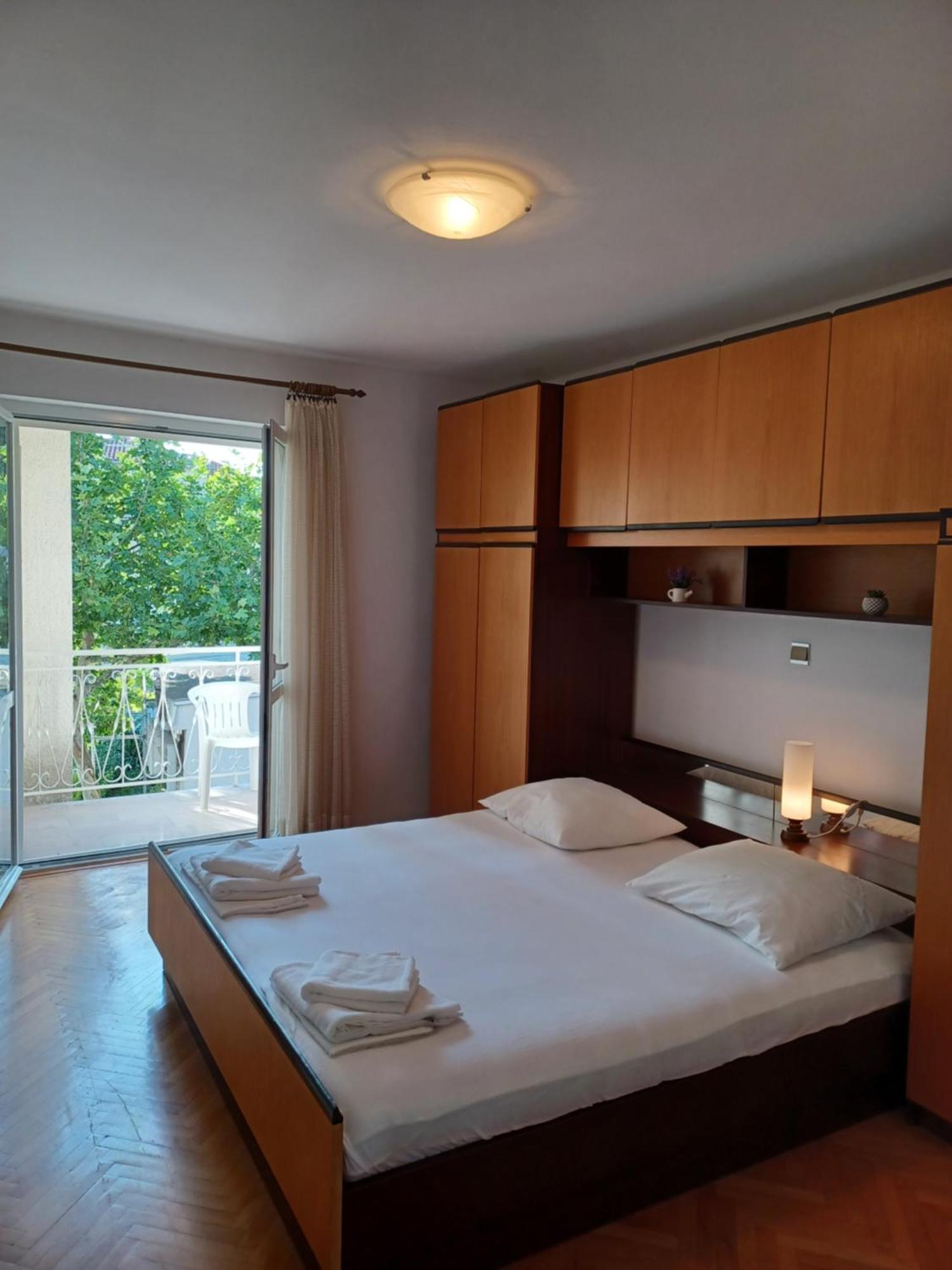 Apartments Emilija Makarska Eksteriør bilde