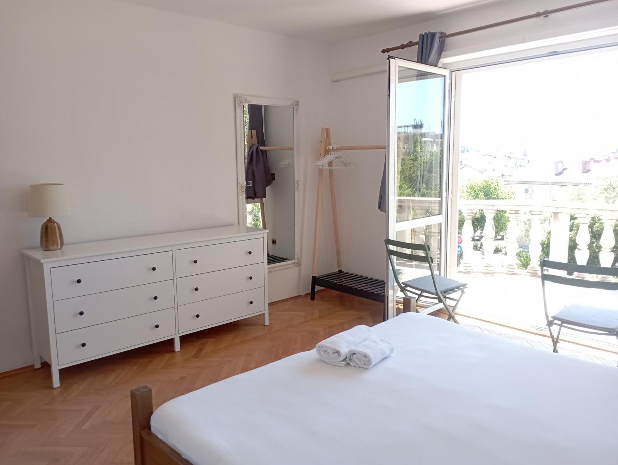Apartments Emilija Makarska Eksteriør bilde